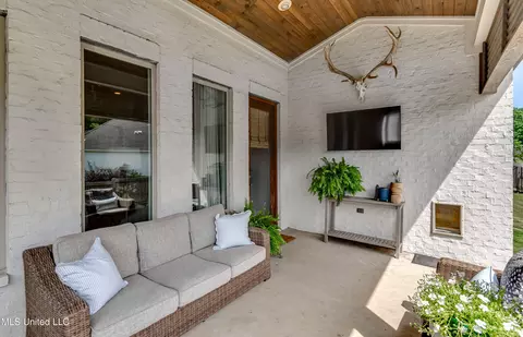 Exterior - 105 Longleaf Ln, Madison, MS 39110 photo 5 of 13