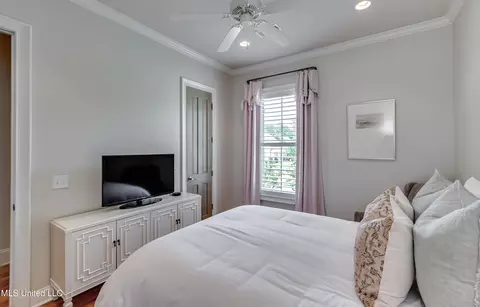 Bedroom - 105 Longleaf Ln, Madison, MS 39110 photo 6 of 19