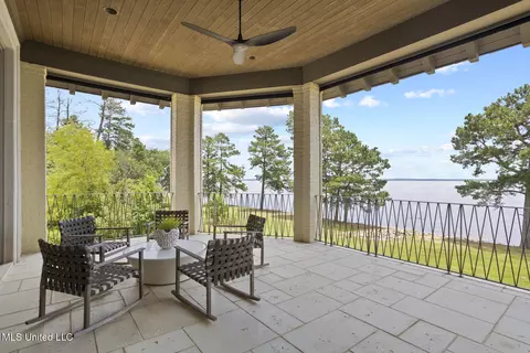 Exterior - 150 Old Trace Rd, Madison, MS 39110 photo 7 of 13