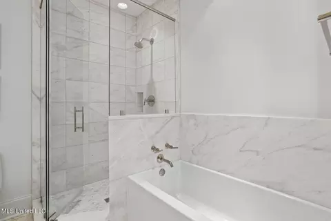 Bath - 150 Old Trace Rd, Madison, MS 39110 photo 6 of 10