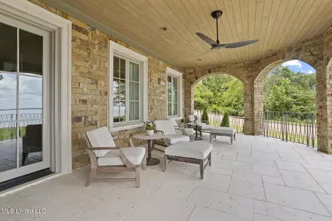Exterior - 150 Old Trace Rd, Madison, MS 39110 photo 12 of 13