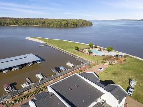 View/Area - 150 Old Trace Rd, Madison, MS 39110 photo 10 of 12
