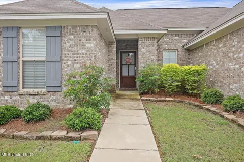 946 Filmore Dr, Brandon, MS 39042 photo 1