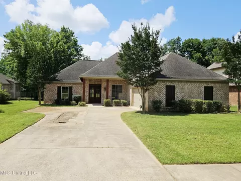 119 Hemlock Ln, Madison, MS 39110