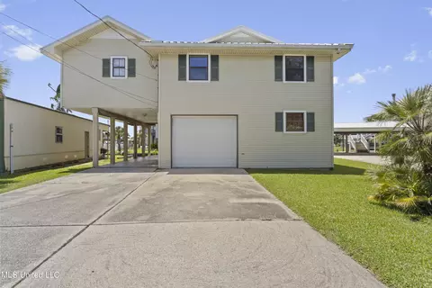 855 Dove Blvd, Bay Saint Louis, MS 39520