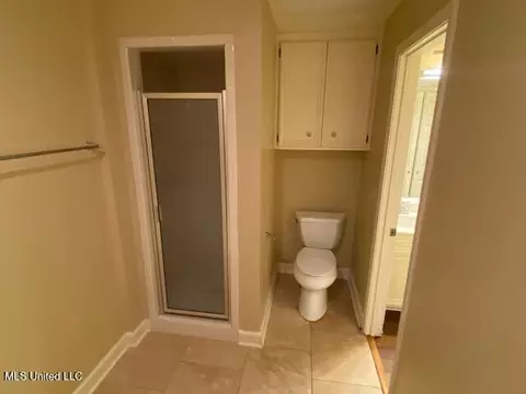 Bath - 14 Robinwood Pl, Jackson, MS 39211 photo 5 of 5