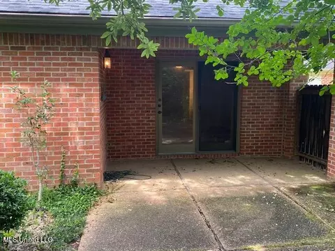 Exterior - 14 Robinwood Pl, Jackson, MS 39211 photo 3 of 4
