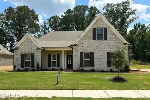939 Collie Dr, Hernando, MS 38632