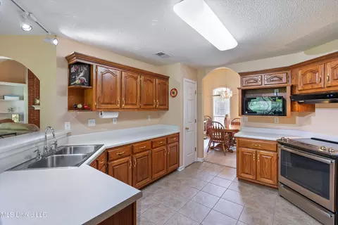 Kitchen - 1283 Caleb Ln, Coldwater, MS 38618 photo 1 of 4