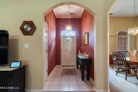 Entry Way - 1283 Caleb Ln, Coldwater, MS 38618 photo 1 of 2