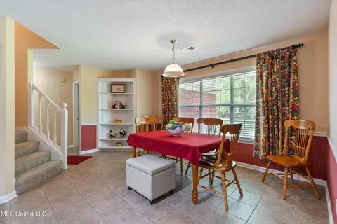 Dining - 1283 Caleb Ln, Coldwater, MS 38618 photo 2 of 2