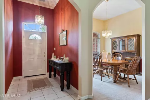 Entry Way - 1283 Caleb Ln, Coldwater, MS 38618 photo 2 of 2