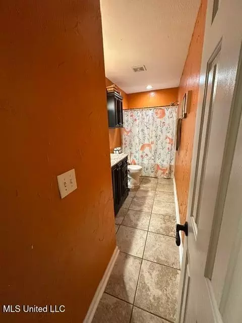 Entry Way - 133 Windchase, Brandon, MS 39042 photo 1 of 1