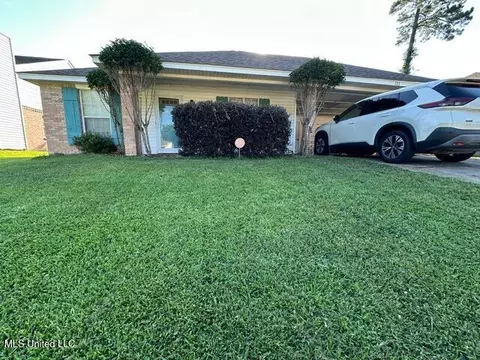 Exterior - 133 Windchase, Brandon, MS 39042 photo 2 of 5