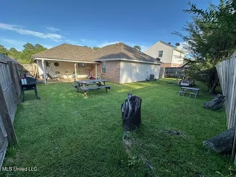 Exterior - 133 Windchase, Brandon, MS 39042 photo 3 of 5