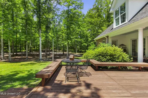 Exterior - 169 Pine Hill Dr, Brandon, MS 39047 photo 13 of 26