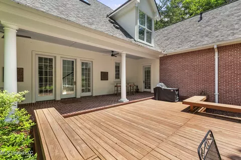 Exterior - 169 Pine Hill Dr, Brandon, MS 39047 photo 14 of 26