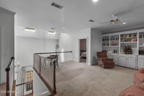 Entry Way - 169 Pine Hill Dr, Brandon, MS 39047 photo 10 of 16