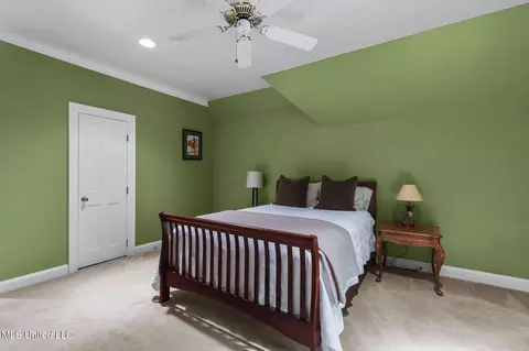 Bedroom - 169 Pine Hill Dr, Brandon, MS 39047 photo 10 of 11