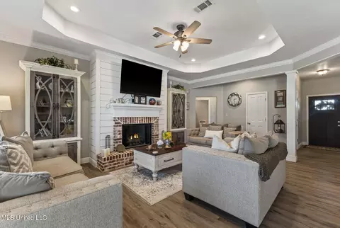 Living - 1223 Weeks Rd, Lucedale, MS 39452 photo 1 of 1