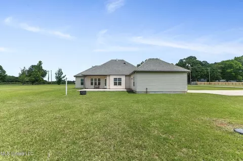 Exterior - 1223 Weeks Rd, Lucedale, MS 39452 photo 8 of 14