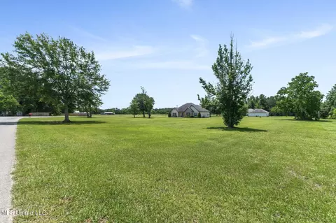 Exterior - 1223 Weeks Rd, Lucedale, MS 39452 photo 14 of 14