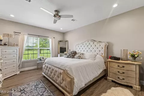 Bedroom - 1223 Weeks Rd, Lucedale, MS 39452 photo 1 of 5