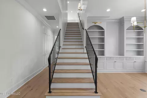 Entry Way - 110 Commonwealth Dr, Madison, MS 39110 photo 6 of 9