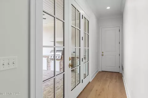 Entry Way - 110 Commonwealth Dr, Madison, MS 39110 photo 5 of 9