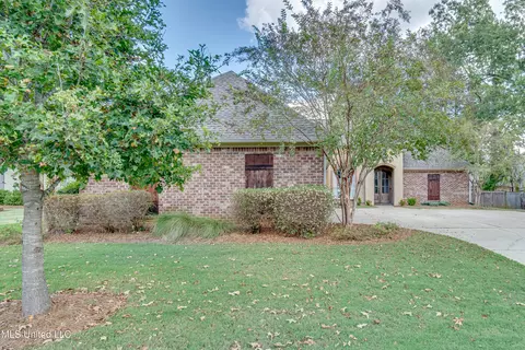 Exterior - 147 Grayhawk Dr, Madison, MS 39110 photo 4 of 10