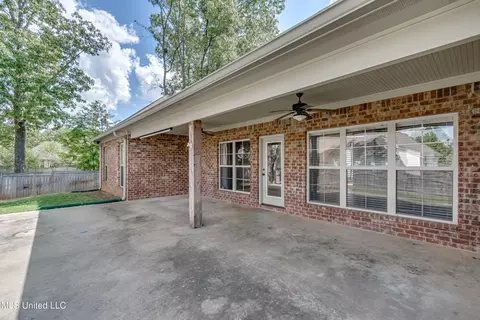Exterior - 147 Grayhawk Dr, Madison, MS 39110 photo 7 of 10