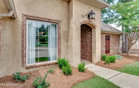 147 Grayhawk Dr, Madison, MS 39110