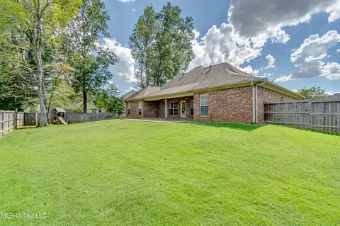 Exterior - 147 Grayhawk Dr, Madison, MS 39110 photo 6 of 10