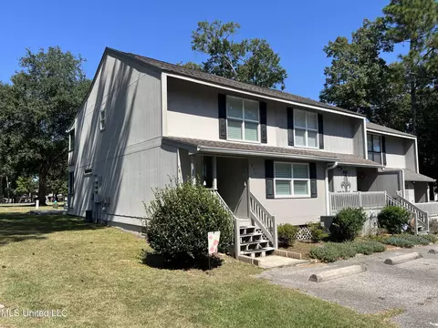 291 Highpoint Dr #291, Diamondhead, MS 39525