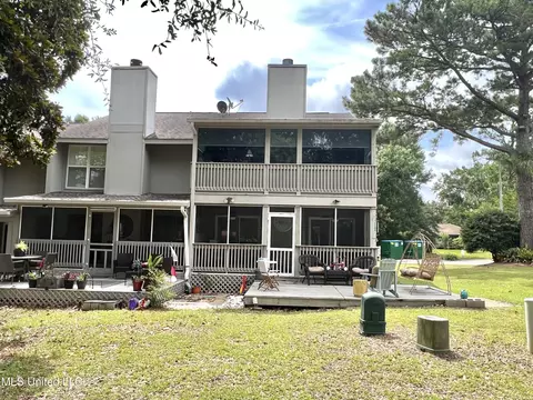 Exterior - 291 Highpoint Dr #291, Diamondhead, MS 39525 photo 6 of 6