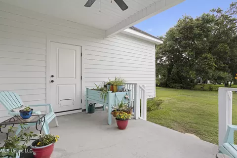 Exterior - 121 E Fourth St, Long Beach, MS 39560 photo 6 of 12