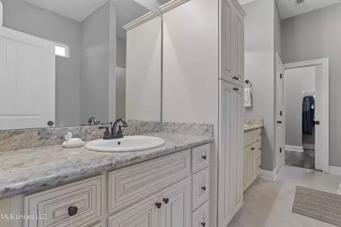 Bath - 121 E Fourth St, Long Beach, MS 39560 photo 2 of 4