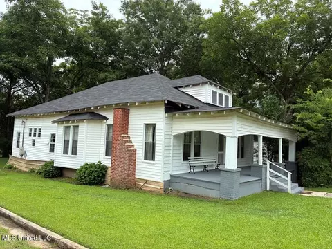 182 Main St, Bude, MS 39630 photo 2