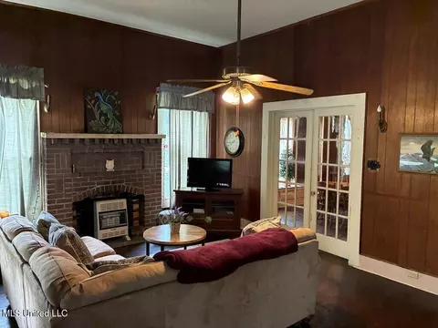 182 Main St, Bude, MS 39630 photo 11