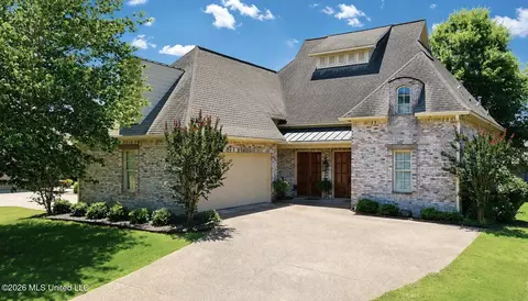 209 Oakville Cir, Brandon, MS 39047