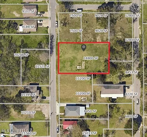 10024 Byrd Ave, D'iberville, MS 39540
