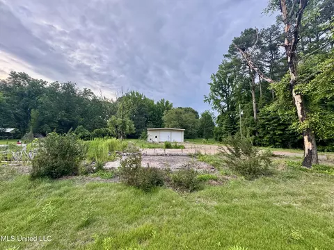 29757 Hwy 32, Charleston, MS 38921