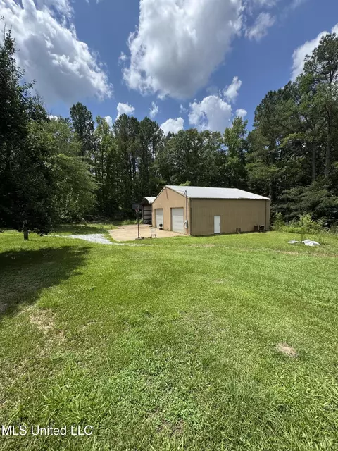 Exterior - 1104 Highway 513, Enterprise, MS 39330 photo 2 of 2