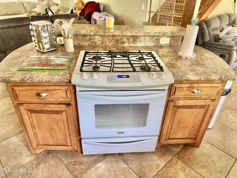 Kitchen - 1104 Highway 513, Enterprise, MS 39330 photo 2 of 2