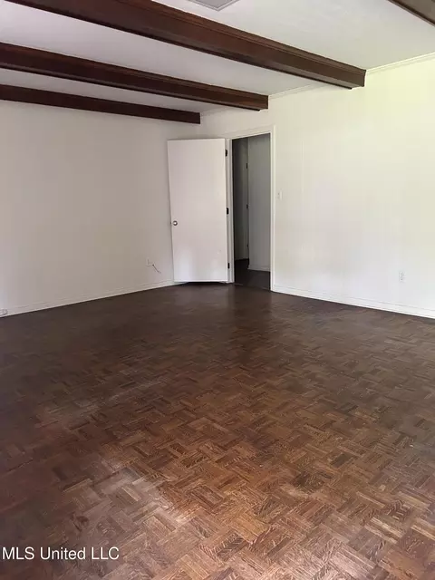 Living - 5308 Briarfield Rd, Jackson, MS 39211 photo 3 of 3
