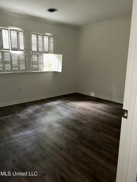 Bedroom - 5308 Briarfield Rd, Jackson, MS 39211 photo 3 of 3
