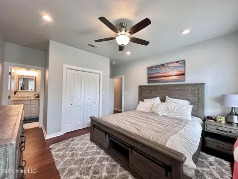 Bedroom - 216 West Ave, Long Beach, MS 39560 photo 4 of 4