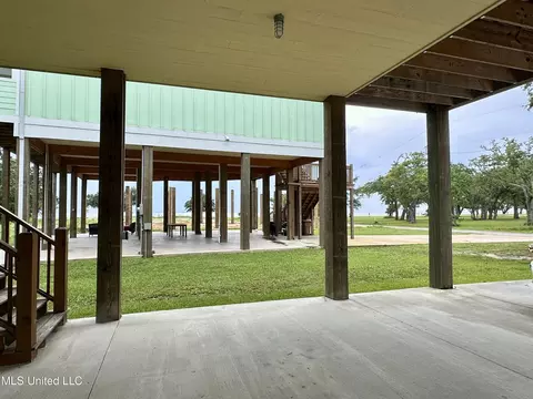 Exterior - 216 West Ave, Long Beach, MS 39560 photo 7 of 8
