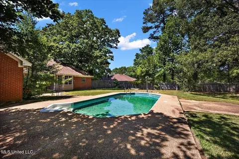 505 Golden Eagle Dr, Byram, MS 39272 photo 26