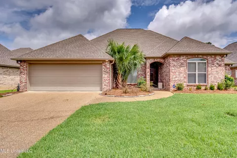 272 Hidden Hills Pkwy, Brandon, MS 39047